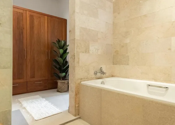 فيلة Madeira Casa Canggu, Bali *